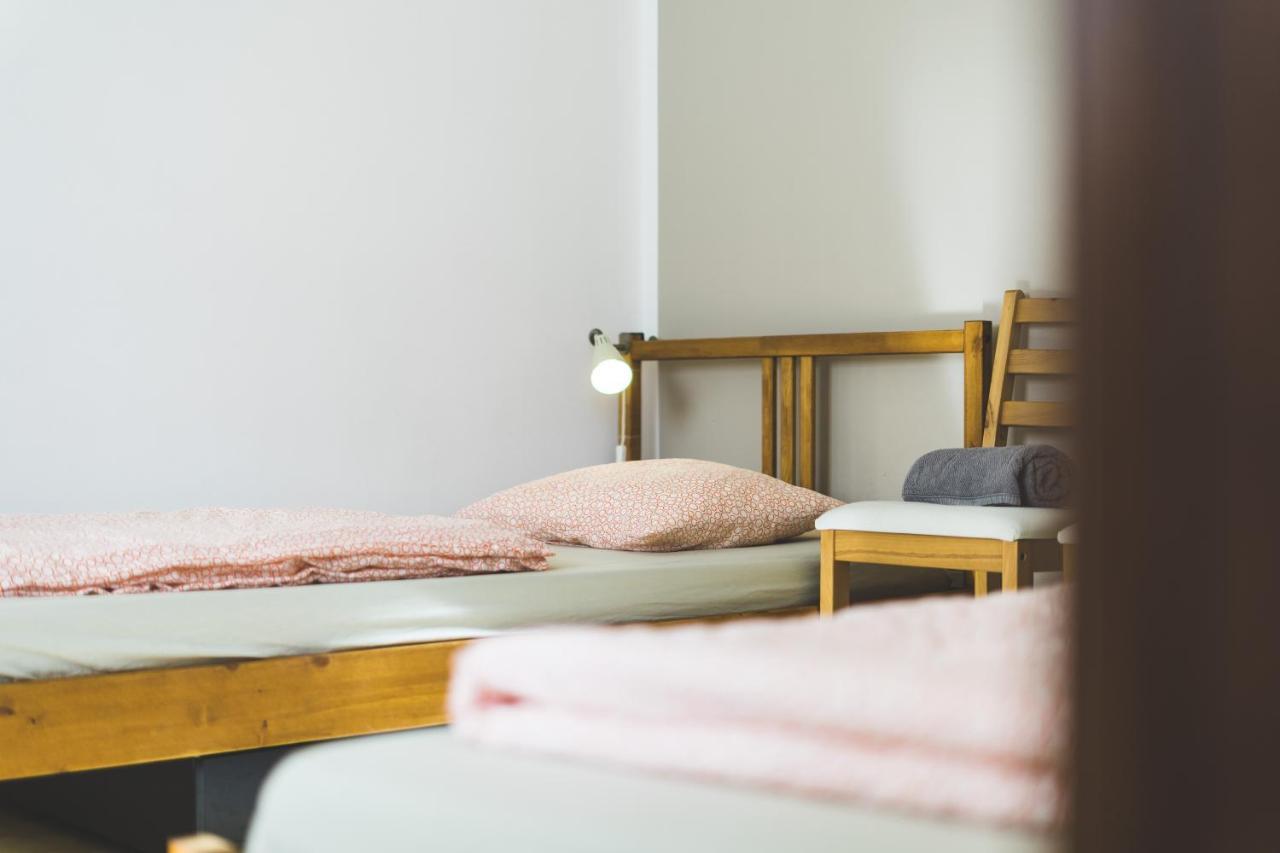 SoulSurfcamp Portugal Bed & Breakfast Peniche Bagian luar foto